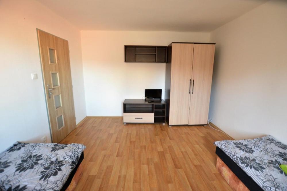 Apartmany - Skolni Chomutov Extérieur photo